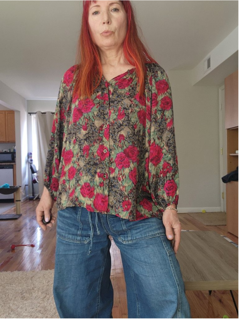 Tucker Blouse Green Red Floral Long Sleeve Silk Carnations M / L